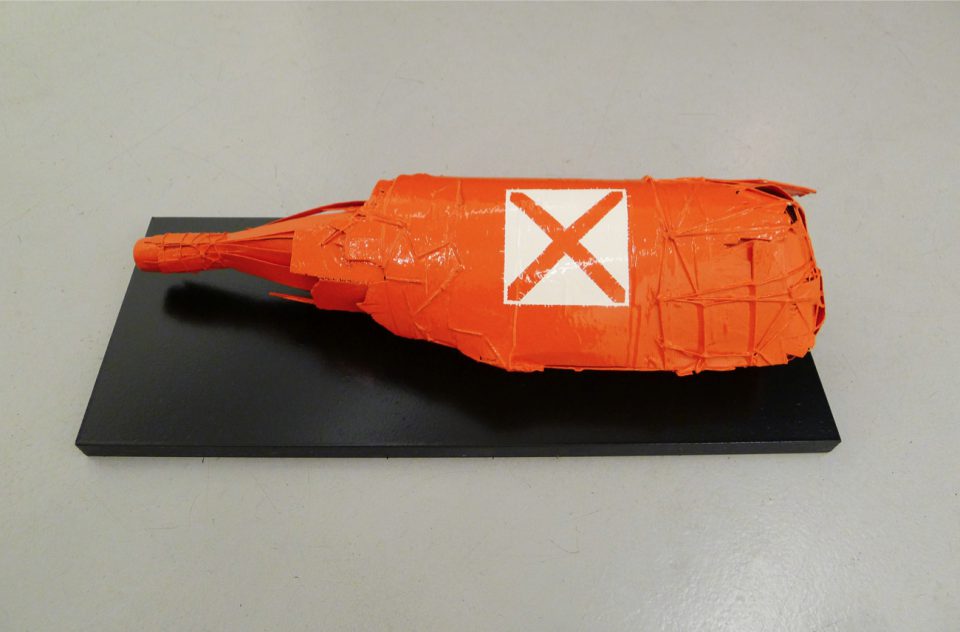 Message in the Bottle, 2016, processed scrap wood fragments, string and enamel   paint 43 x 13 x 9 cm 